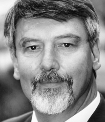 Prof. Dr.-Ing. Holger Luczak Prof. Dr.-Ing. Holger Luczak